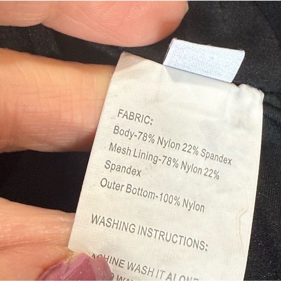 Amazon Black Sleeveless Cutout Romper - Picture 9 of 11